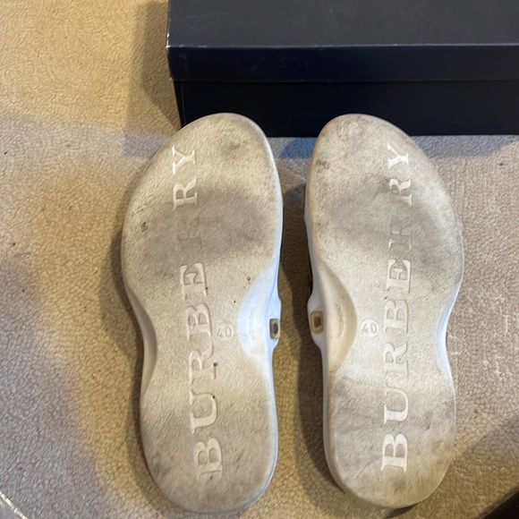 Burberry Vintage Check swim sandals size 40 - Picture 2 of 4